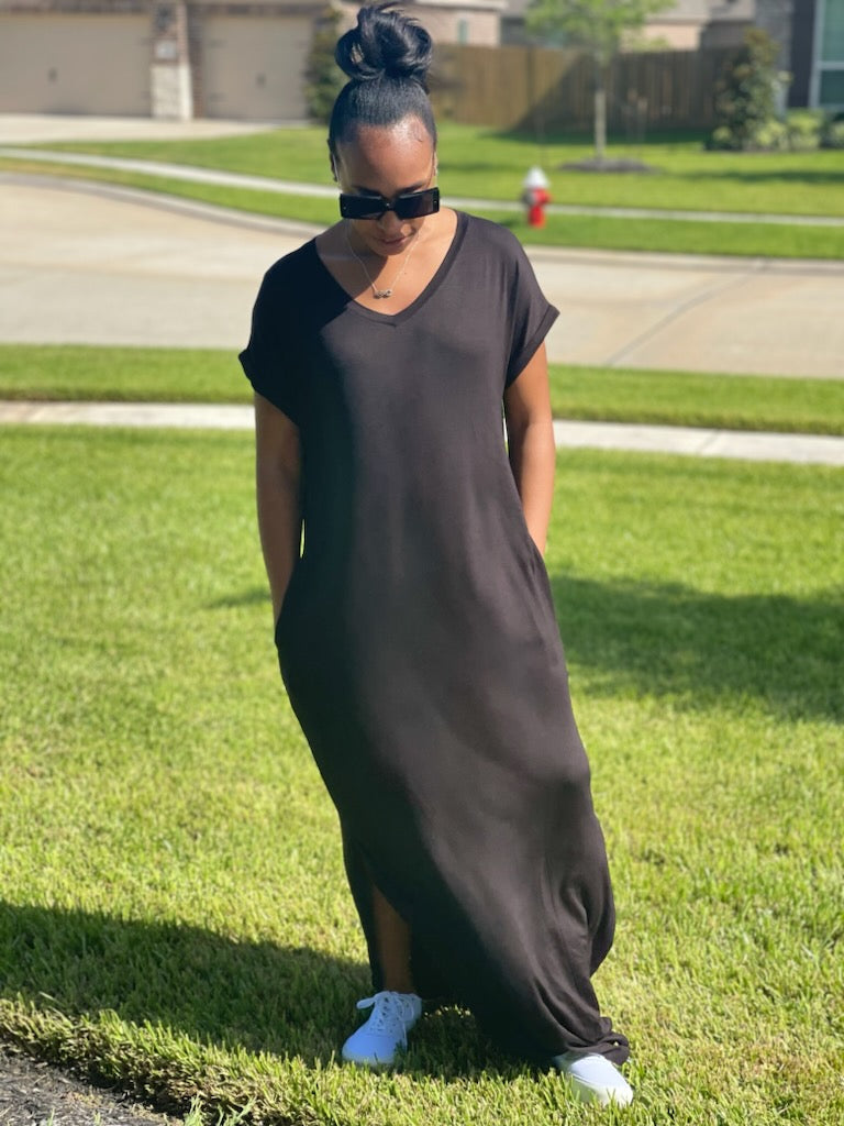Black Beauty V-Neck Maxi Dress